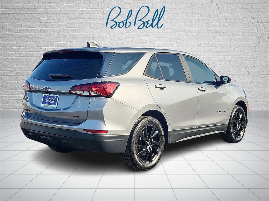 2024 Chevrolet Equinox LS photo 5