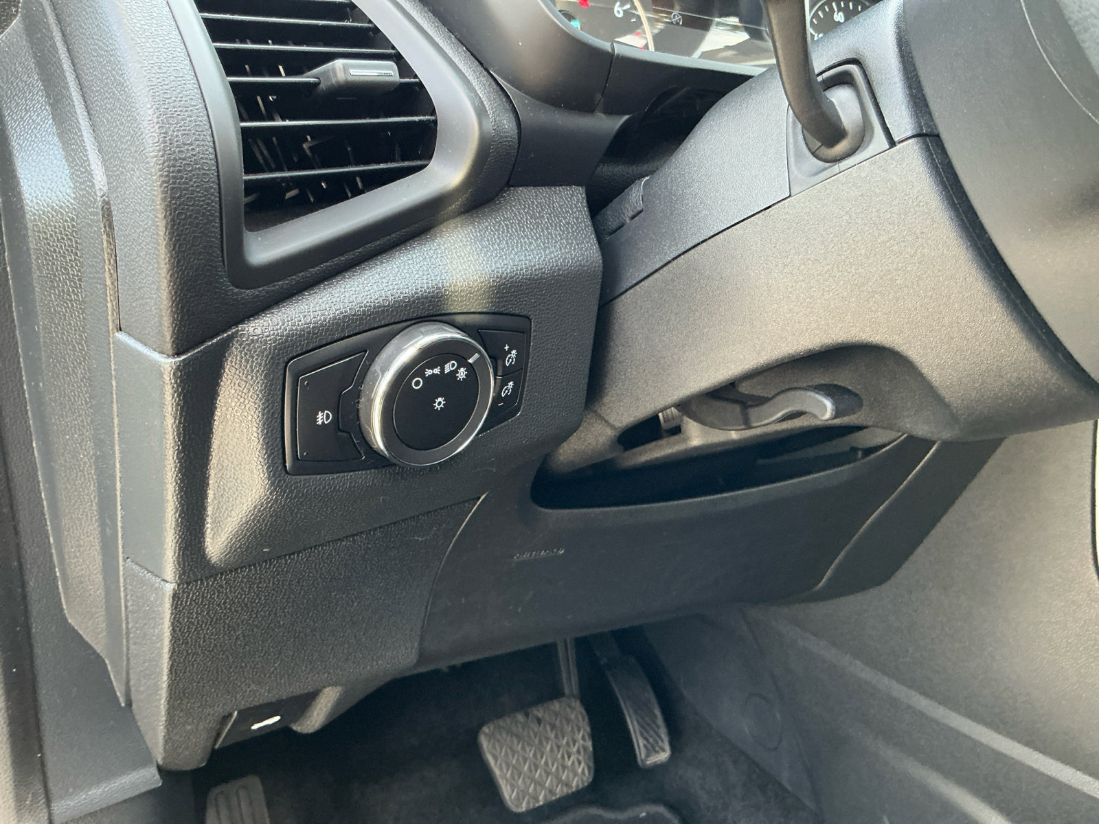 2020 Ford EcoSport SE photo 17