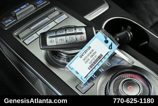 2025 Genesis GV70 3.5T Sport Advanced photo 16