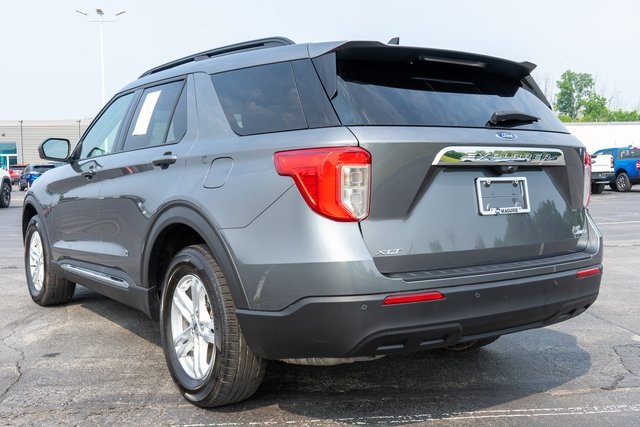 2023 Ford Explorer XLT photo 8