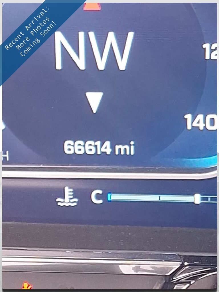 2023 Chevrolet Silverado 1500 LTZ's photo