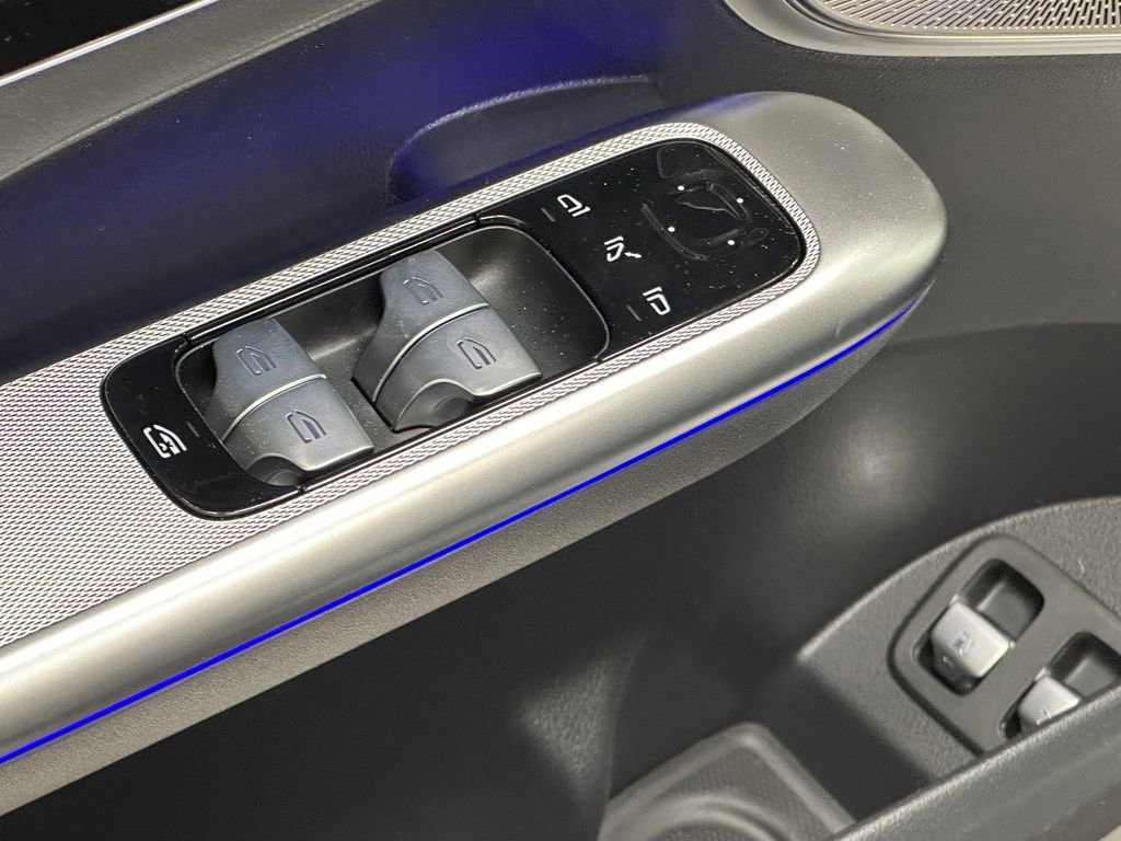 2026 Mercedes Benz GLC 350e 4MATIC photo 11
