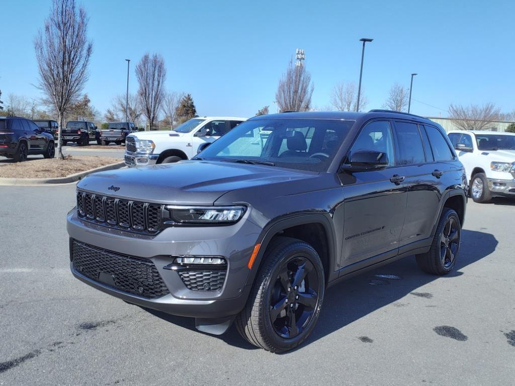 2025 Jeep Grand Cherokee Limited's photo