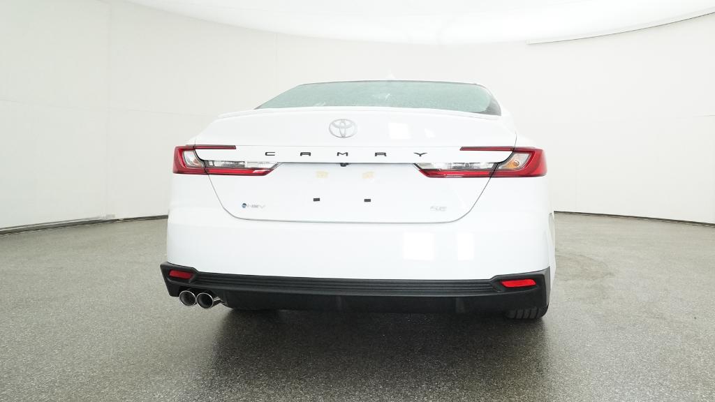 2026 Toyota Camry SE photo 17