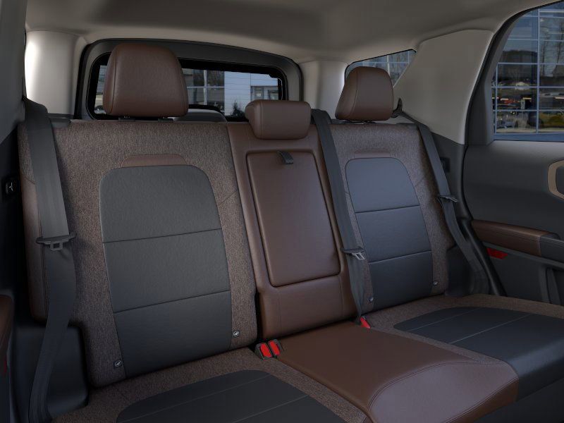 2025 Ford Bronco Sport Outer Banks photo 4