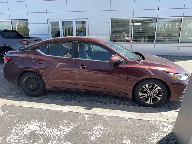 2021 Nissan Sentra SV photo 3