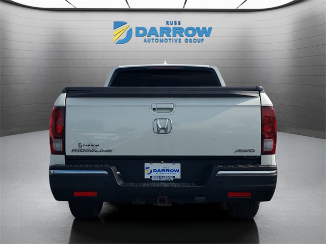 2017 Honda Ridgeline RTL-E photo 3