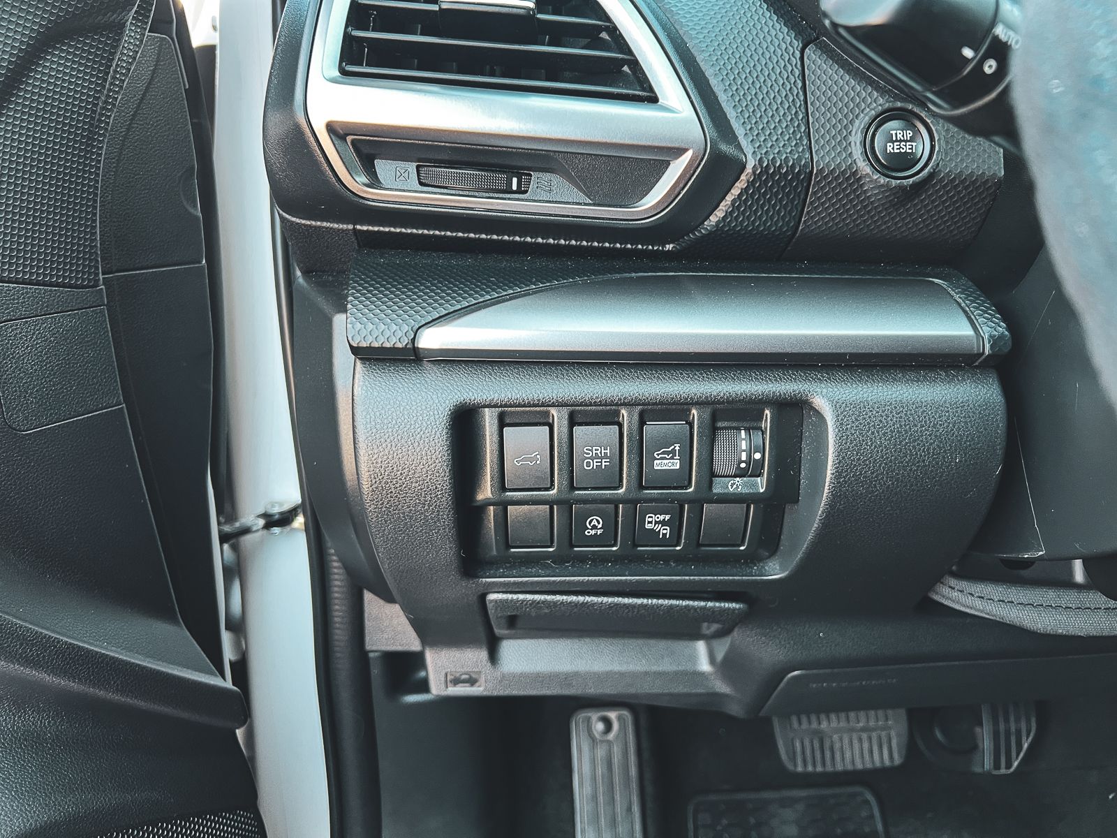 2023 Subaru Forester Premium photo 24