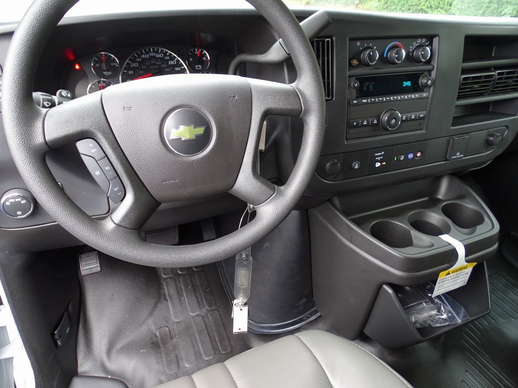 2024 Chevrolet Express 2500 Work Van Cargo photo 16