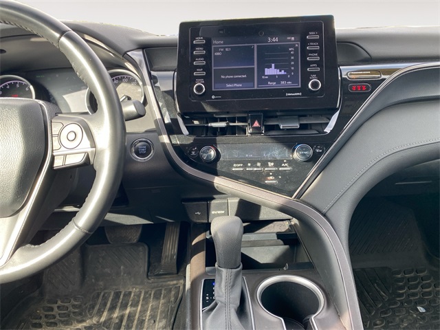 2023 Toyota Camry LE photo 11