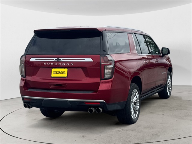 2021 Chevrolet Suburban High Country photo 4