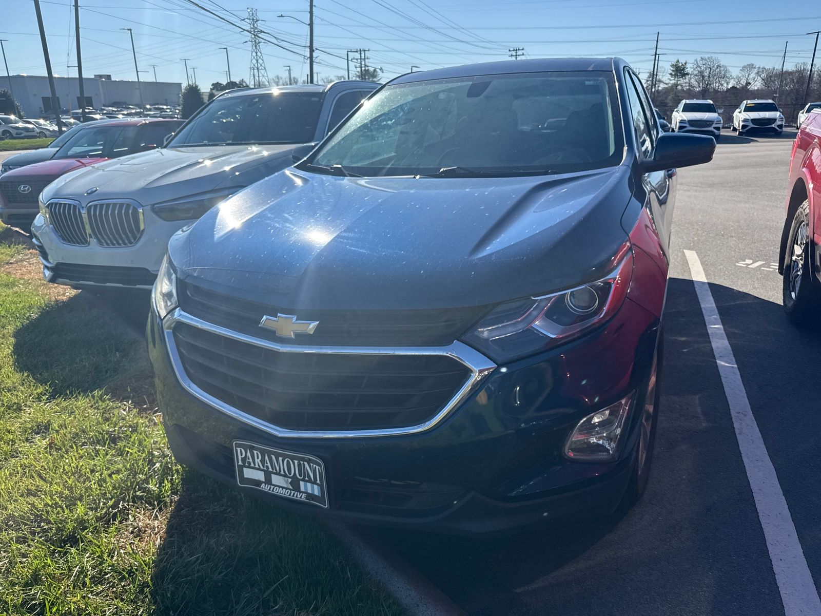 2019 Chevrolet Equinox LT photo 2