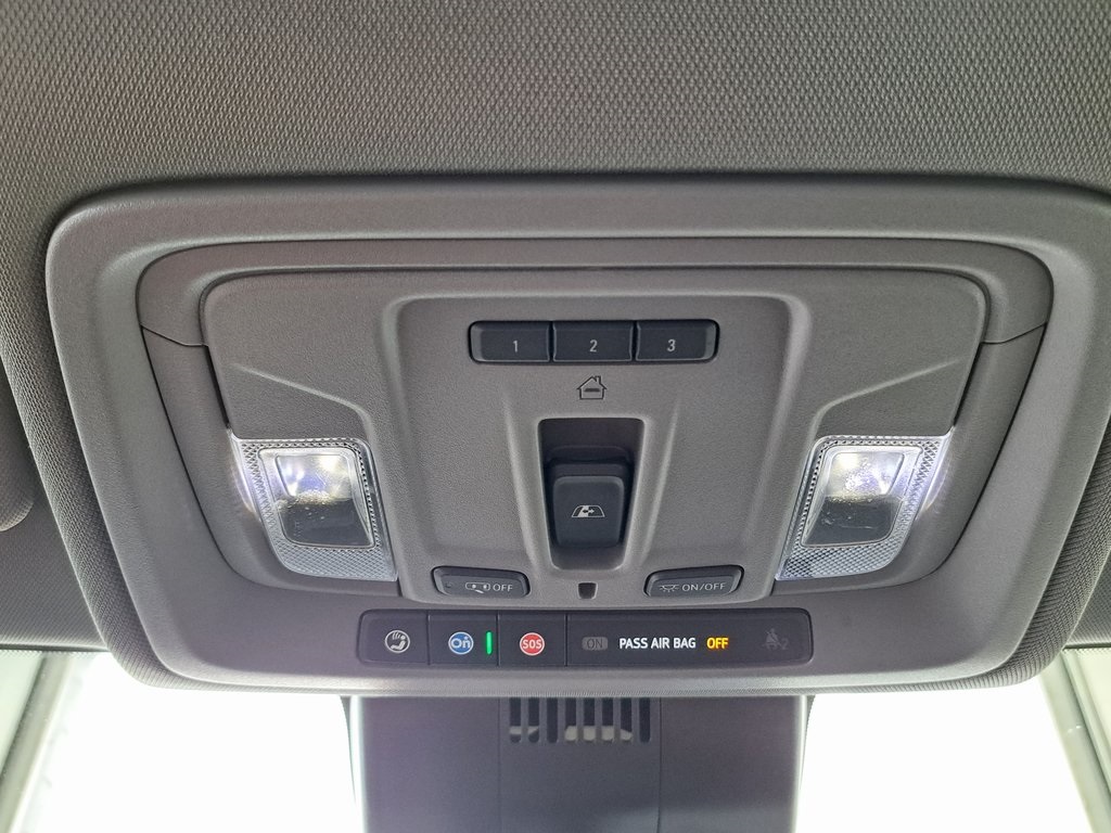 2022 Chevrolet Silverado 1500 LT photo 16