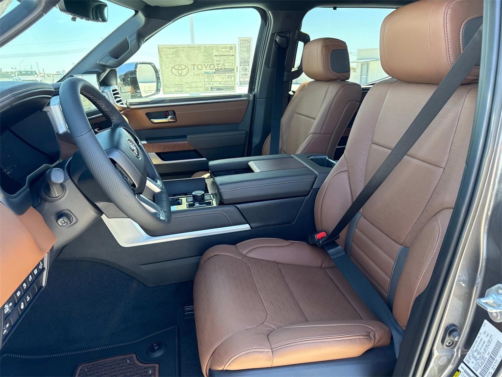 2025 Toyota Tundra 1794 Edition CrewMax photo 7