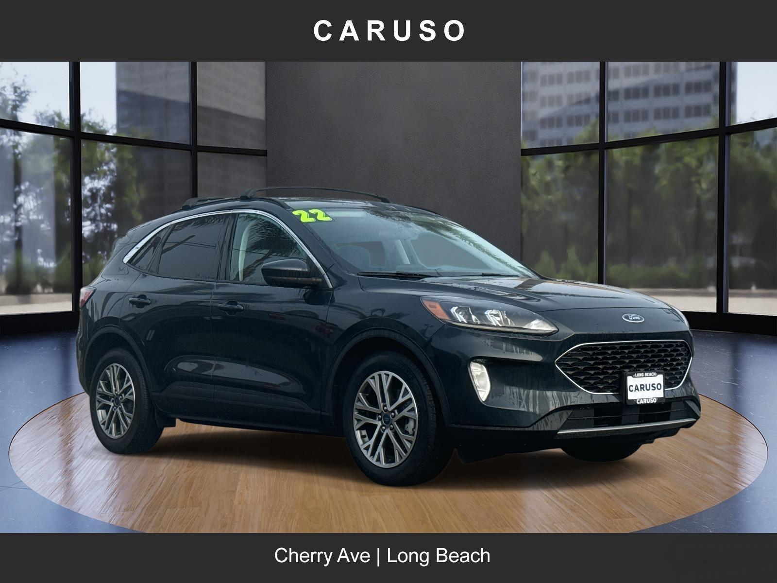 2022 Ford Escape SEL's photo