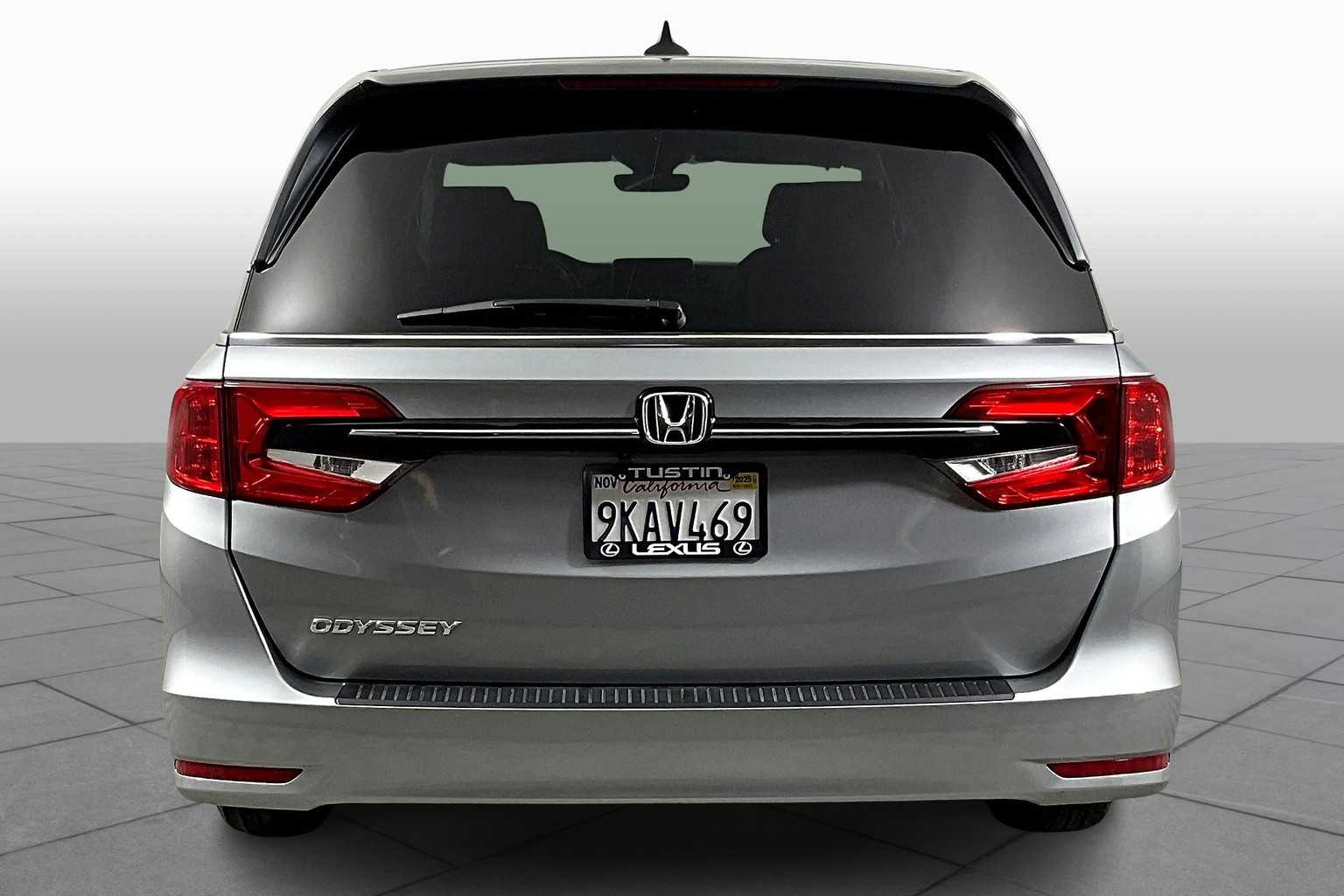 2024 Honda Odyssey EX-L photo 4