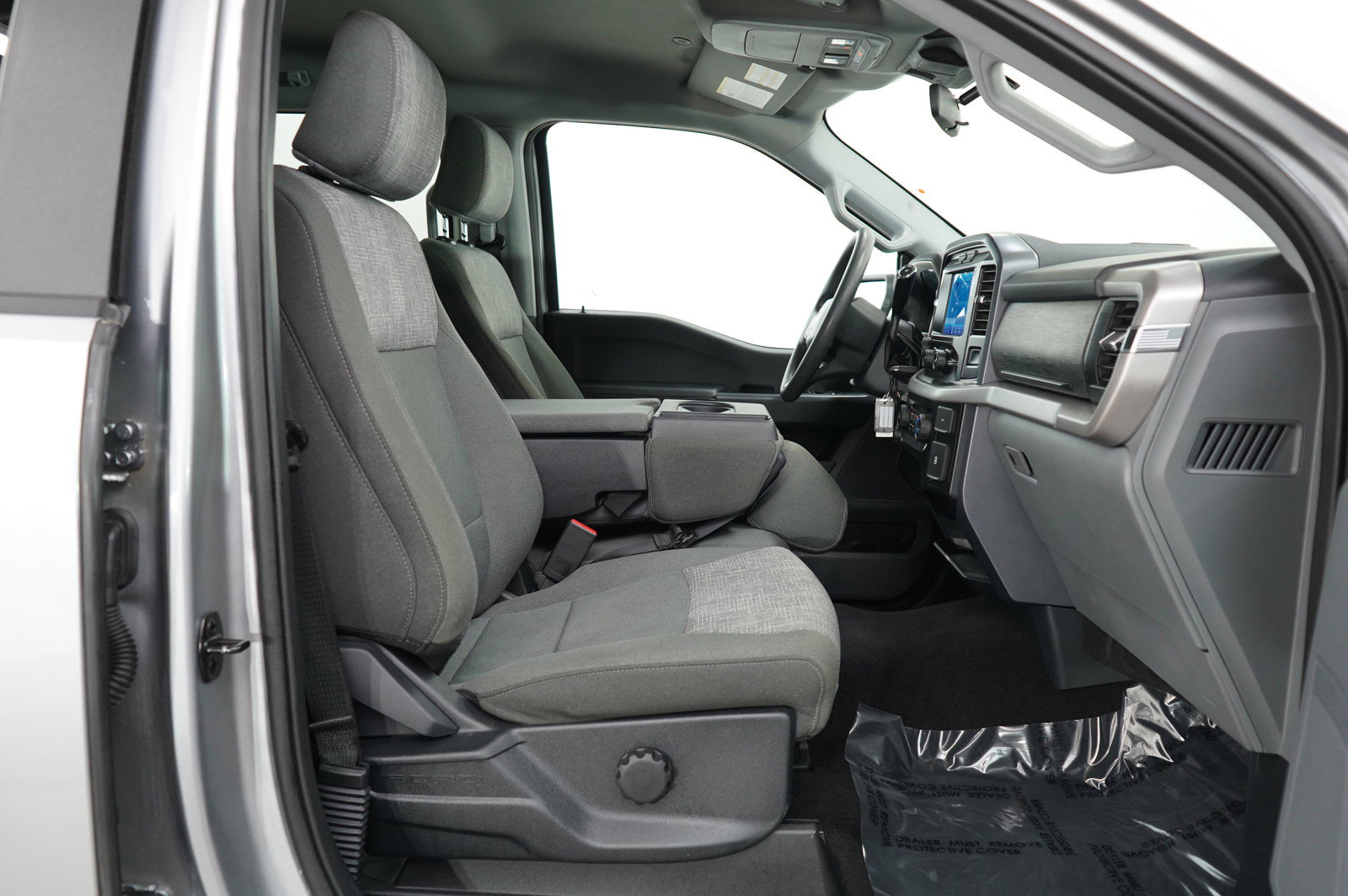 2023 Ford F-150 XL photo 9