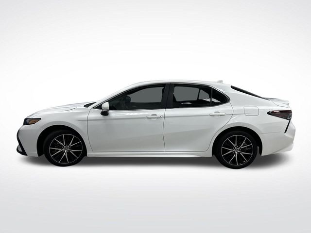 2023 Toyota Camry SE photo 11