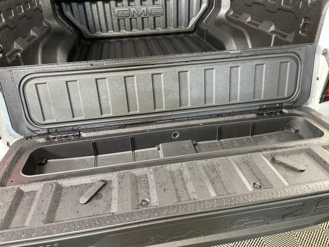 2025 Gmc Canyon AT4 photo 3