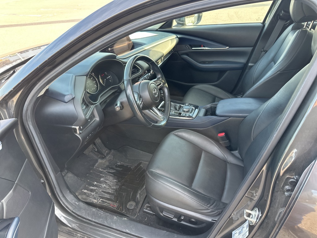 2021 Mazda CX-30 Preferred photo 2