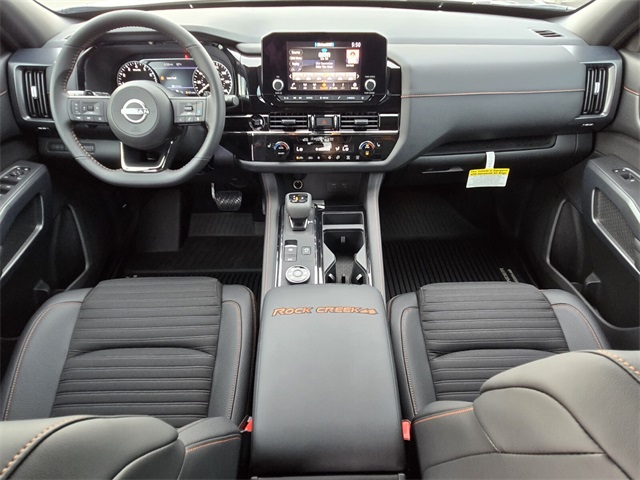 2025 Nissan Pathfinder Rock Creek photo 11