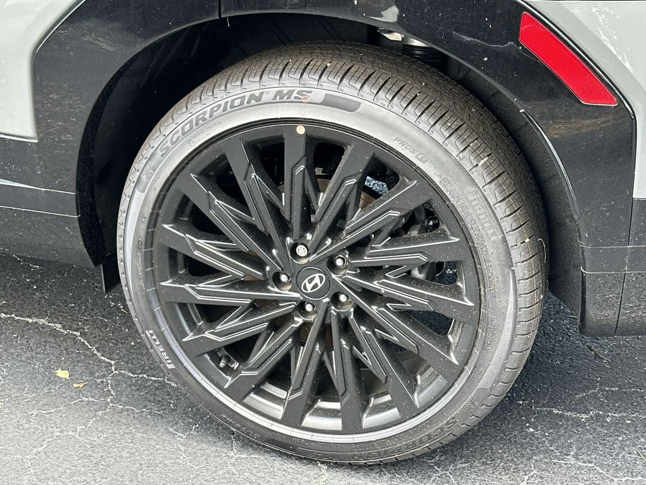 2025 Hyundai Santa Fe Calligraphy photo 11