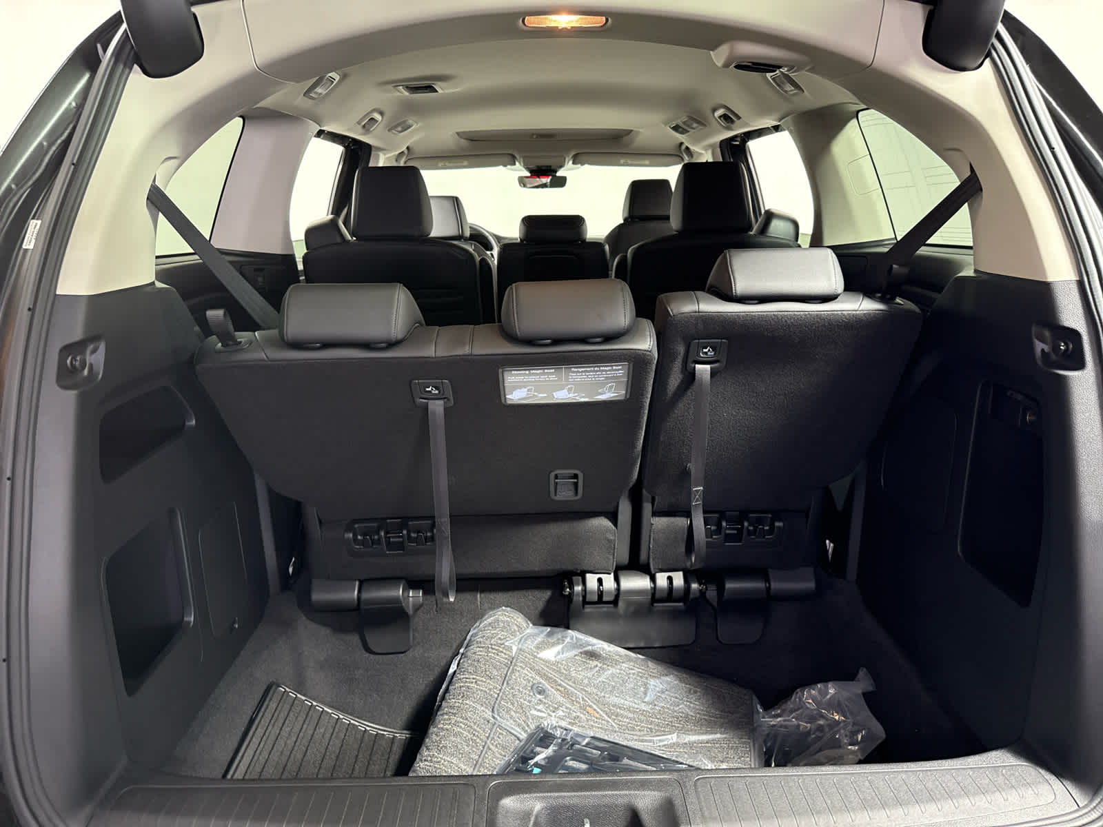 2026 Honda Odyssey EX-L photo 14