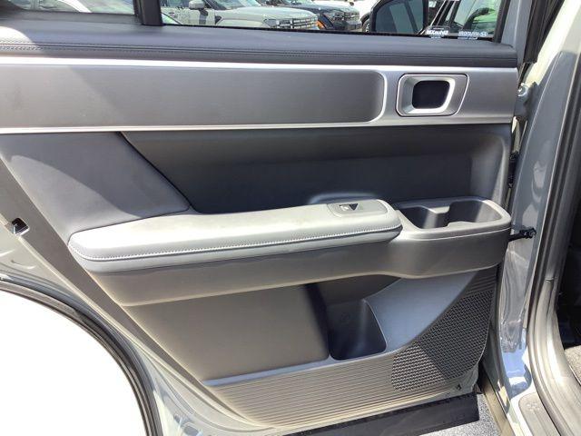 2026 Hyundai Santa Fe SEL photo 18