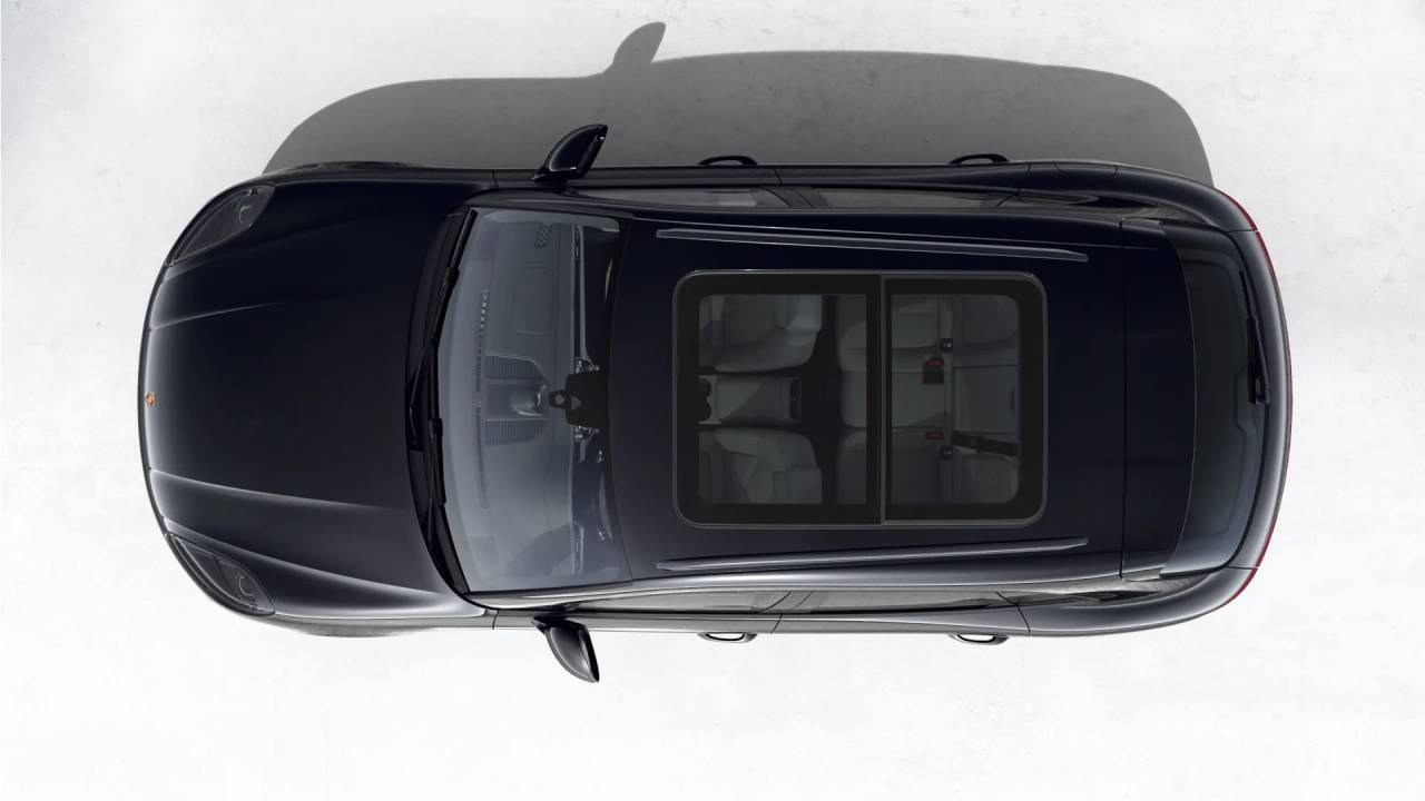 2026 Porsche Macan T photo 5