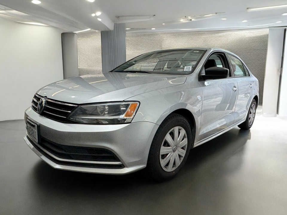 2015 Volkswagen Jetta 2.0 S photo 2