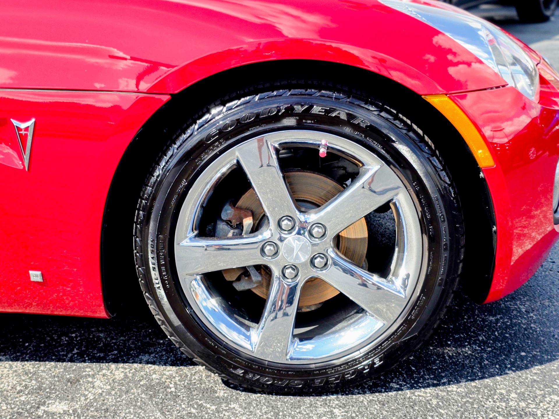 2009 Pontiac Solstice photo 13