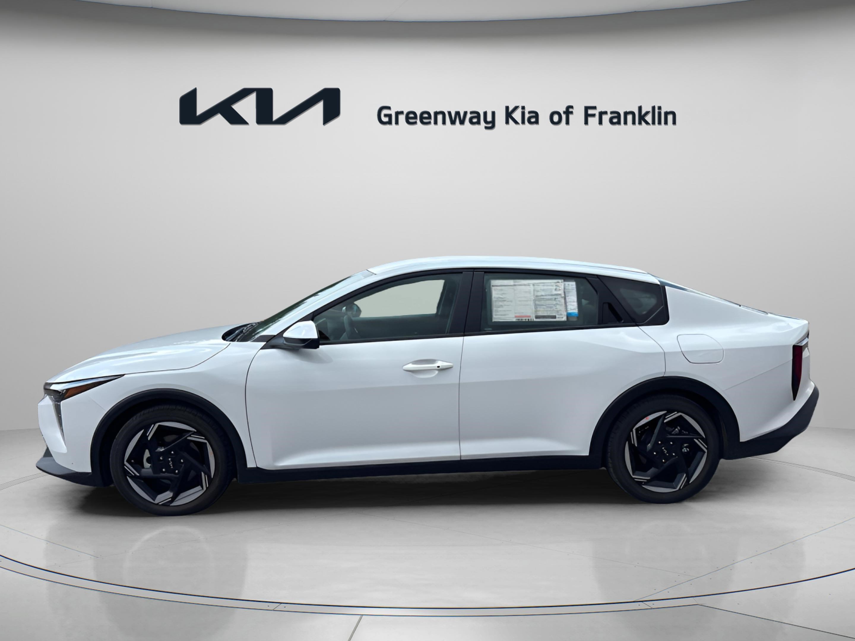2025 Kia K4 EX photo 3
