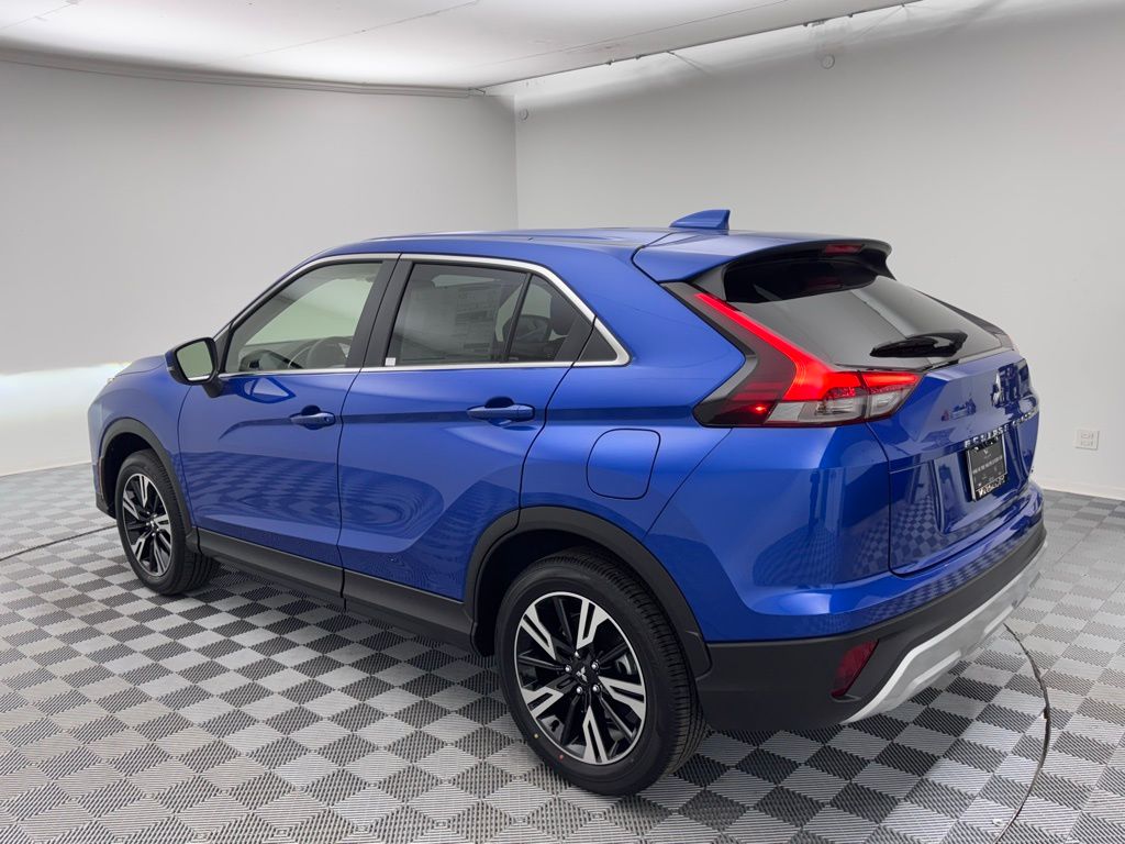 2025 Mitsubishi Eclipse Cross SE photo 7