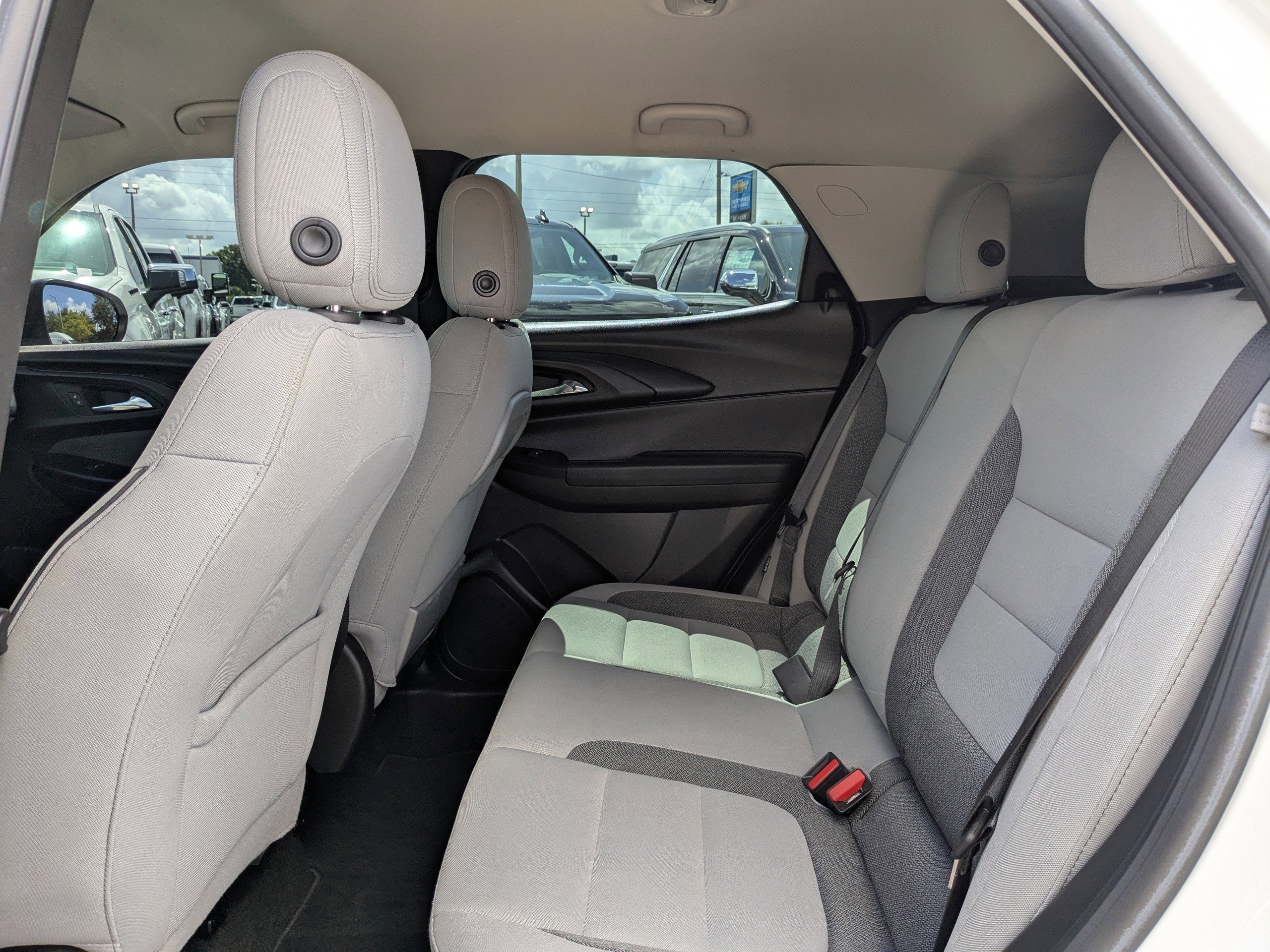 2022 Chevrolet Trailblazer LS photo 11
