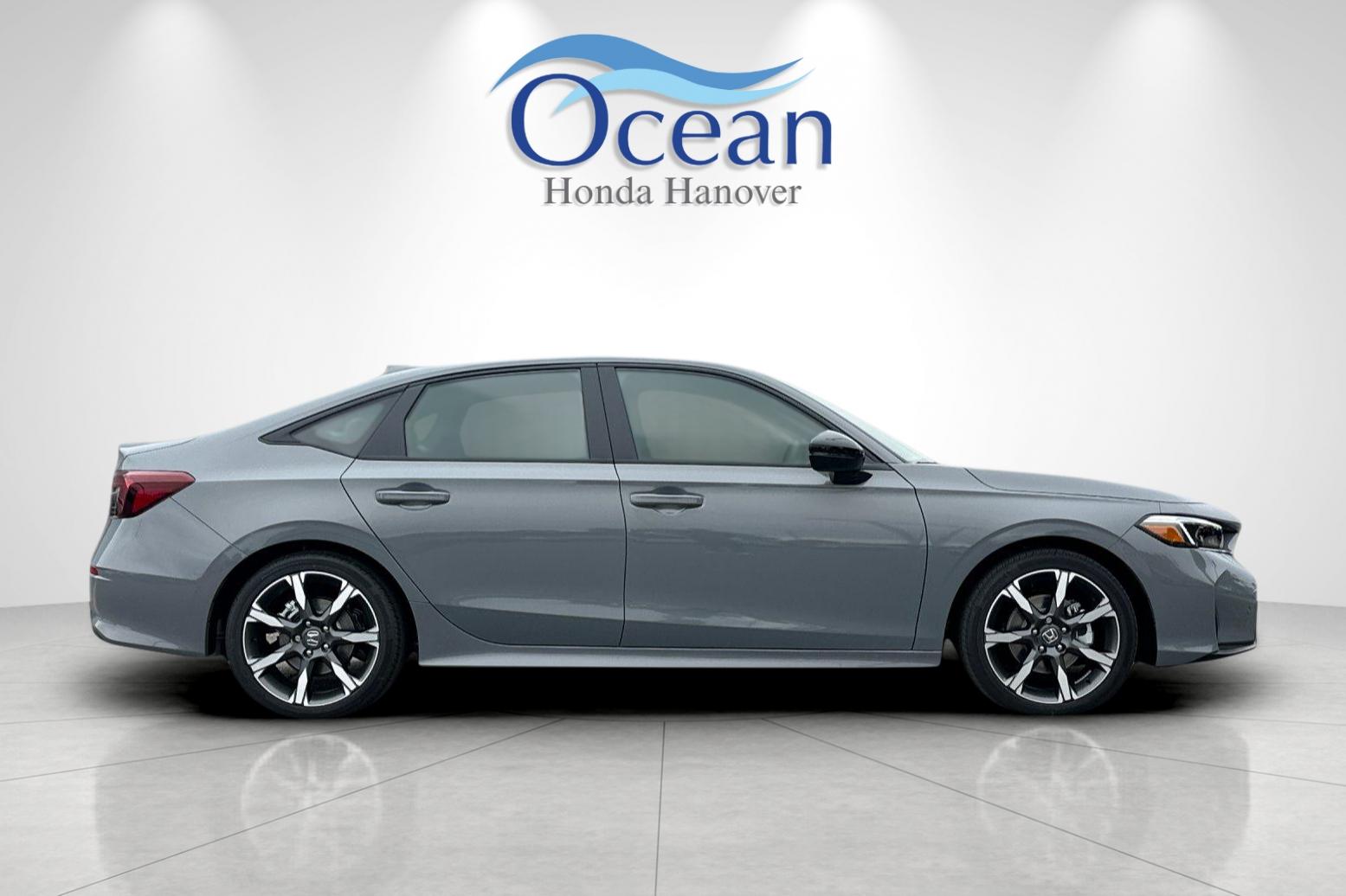 2026 Honda Civic Hybrid Sport Touring photo 6