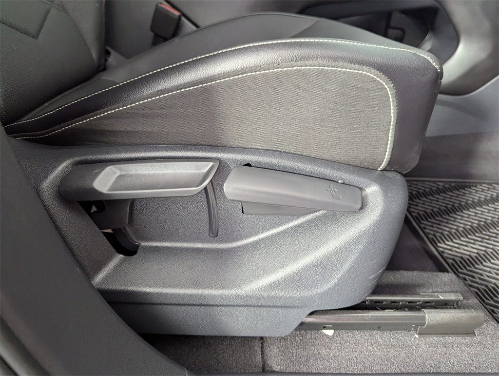 2024 Volkswagen Atlas SE Technology photo 38