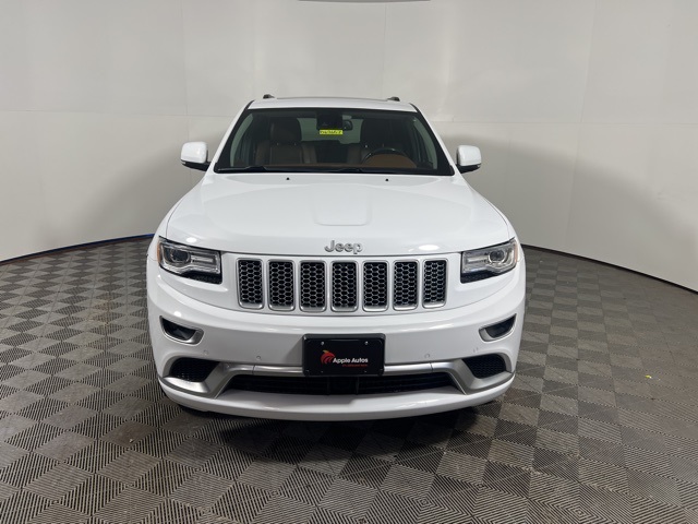 Used 2015 Jeep Grand Cherokee Summit with VIN 1C4RJFJG4FC839093 for sale in Shakopee, Minnesota