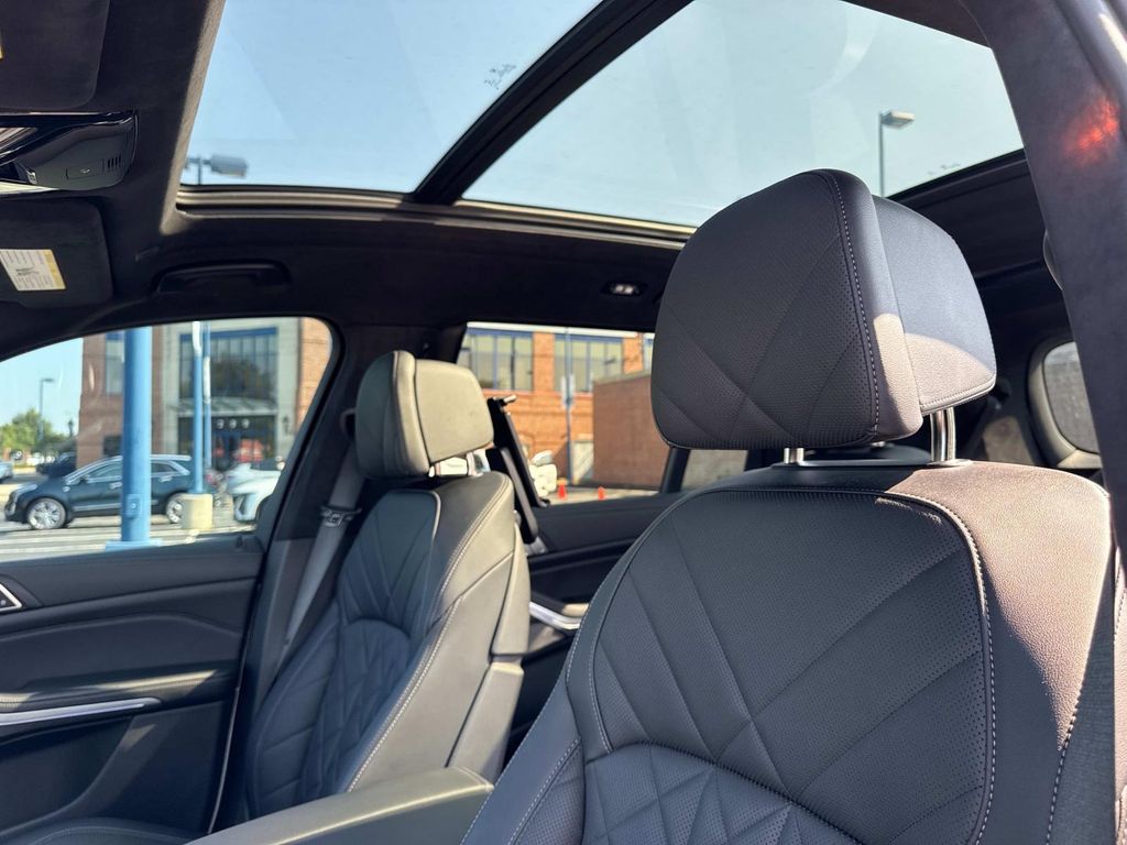 2023 Bmw X7 xDrive40i photo 16