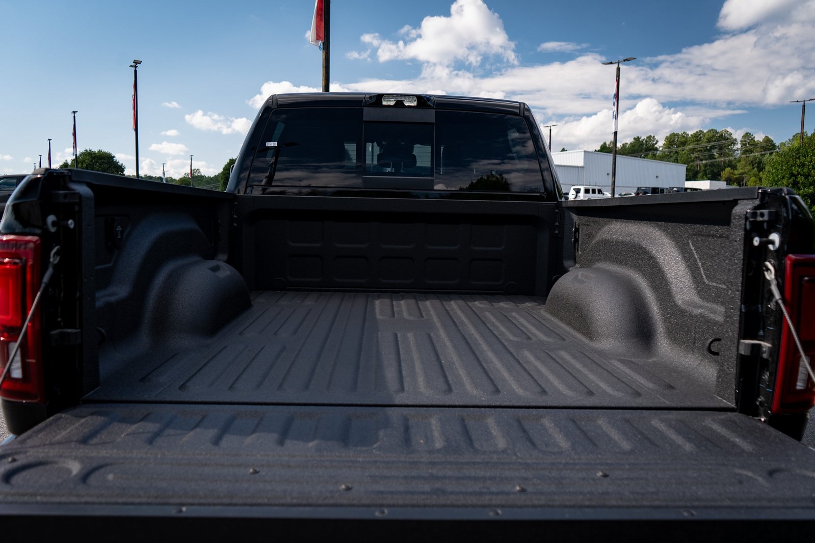 2026 Ram 2500 Laramie photo 9