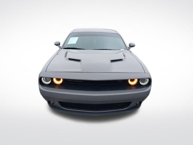 2018 Dodge Challenger R/T photo 4