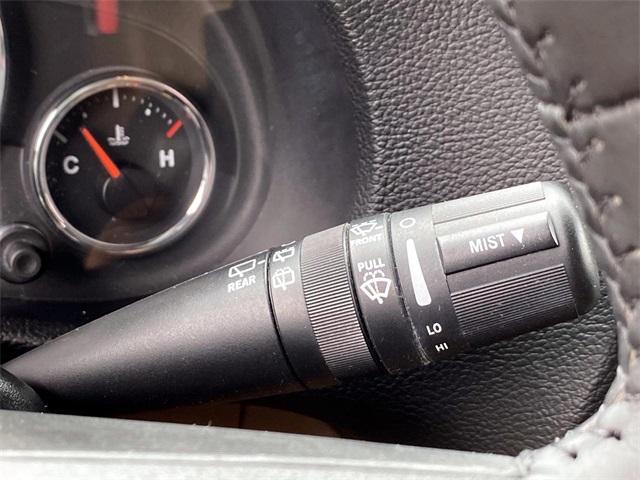 2012 Jeep Wrangler Sahara photo 19