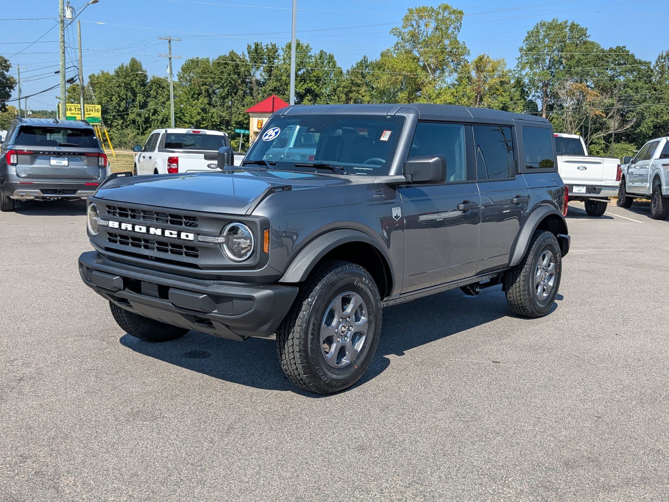 2025 Ford Bronco 4-Door Big Bend's photo