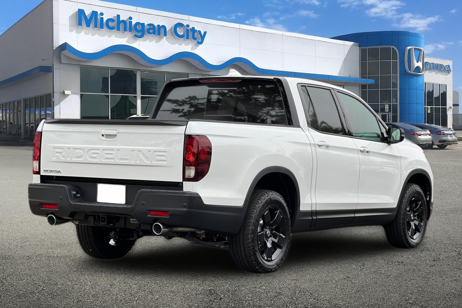 2025 Honda Ridgeline Black Edition photo 5