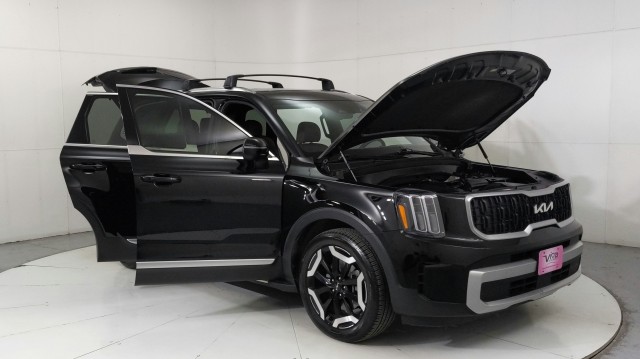 Used 2024 EBONY BLAC Kia EX image 12