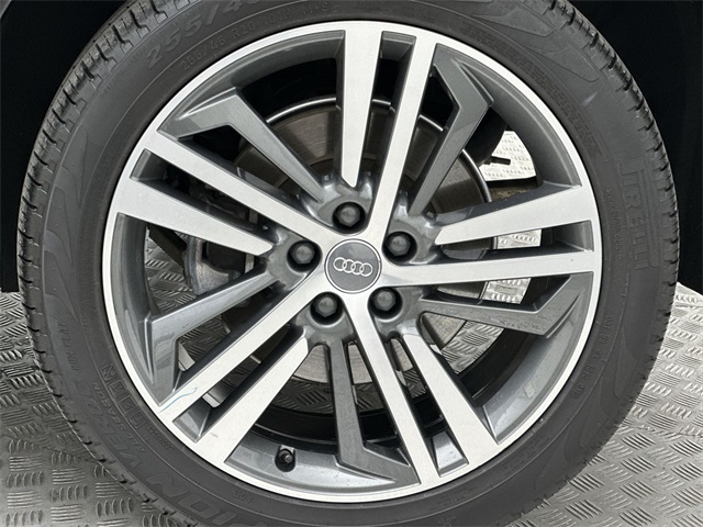2020 Audi Q5 55 Prestige Premium photo 2