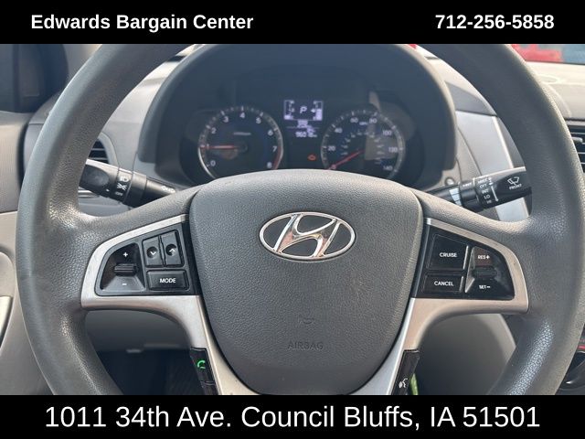 2017 Hyundai Accent Value Edition photo 16