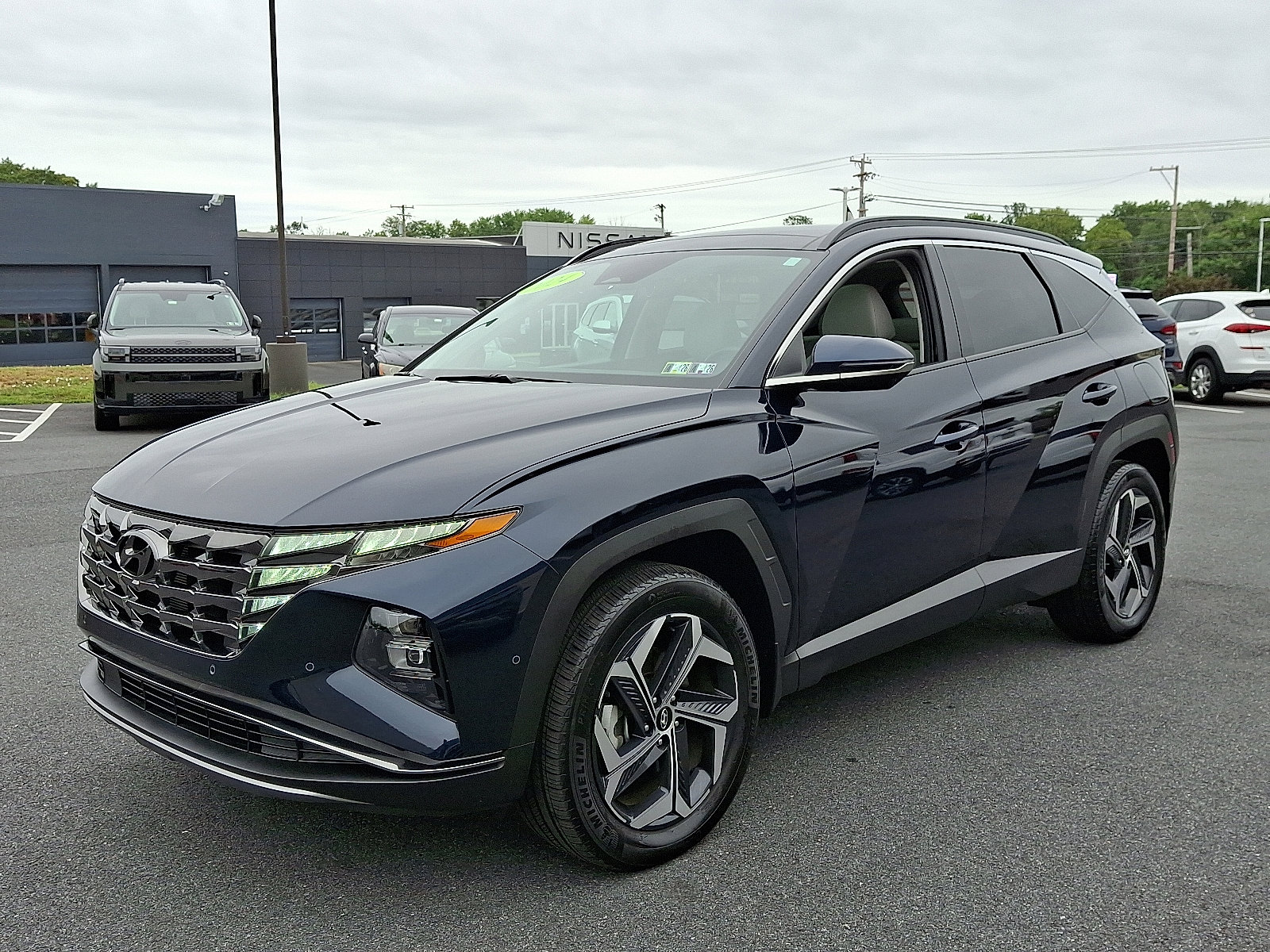 2024 Hyundai Tucson Plug-in Hybrid Limited photo 3