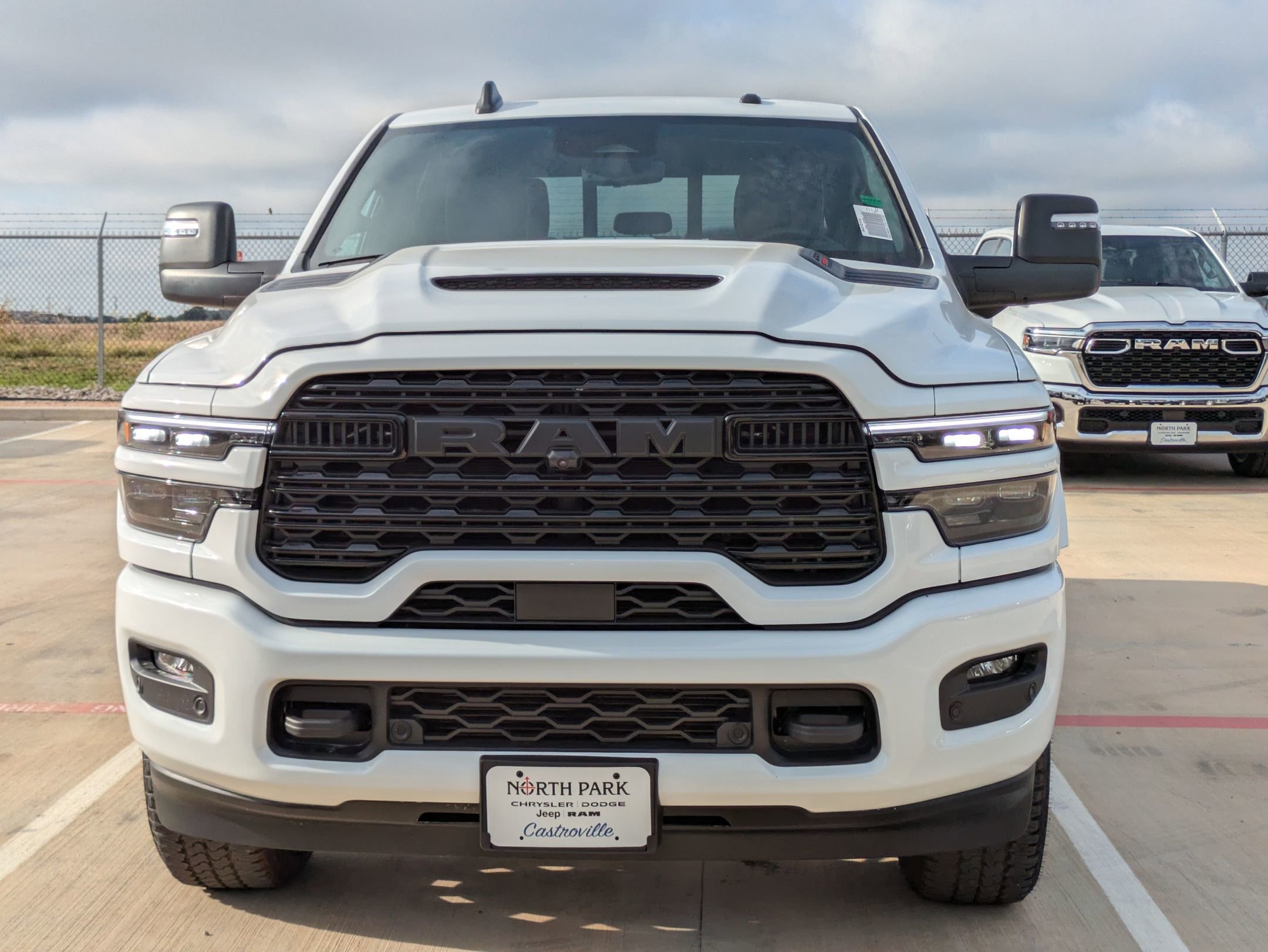 2026 Ram 2500 Limited photo 8