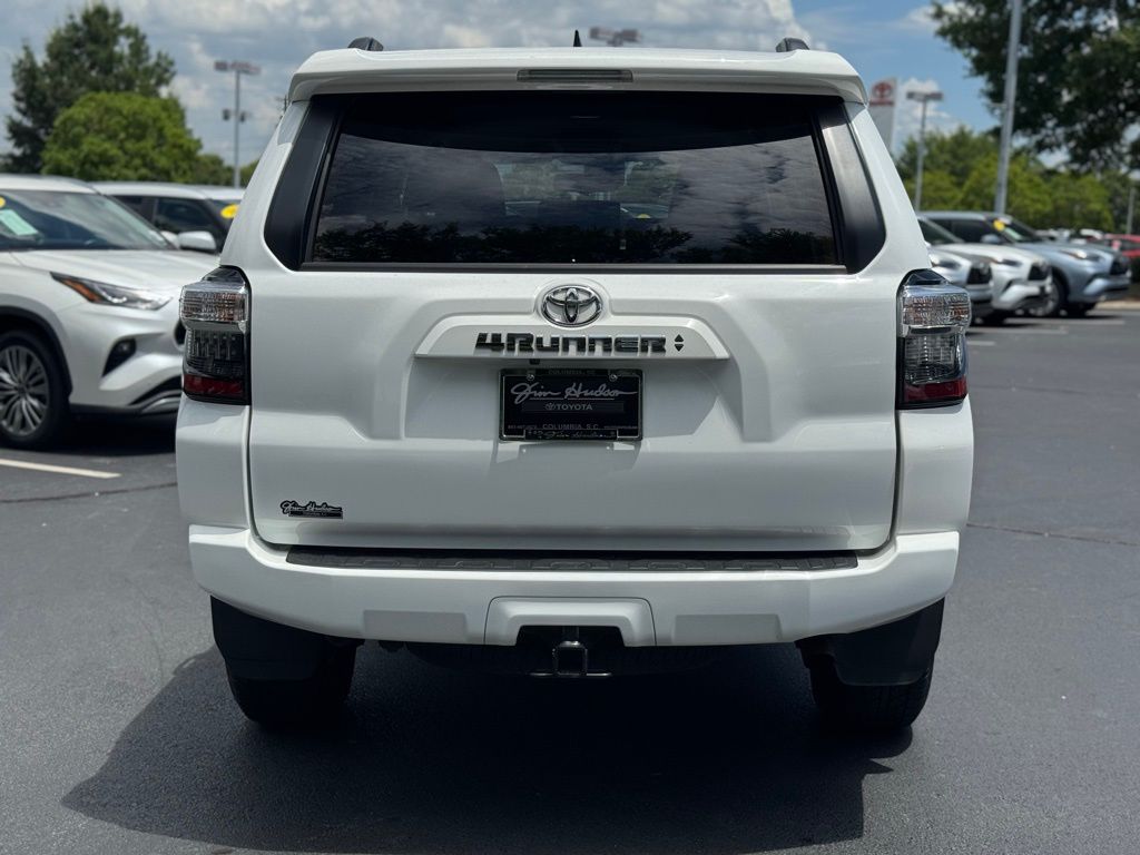 2024 Toyota 4Runner SR5 photo 9