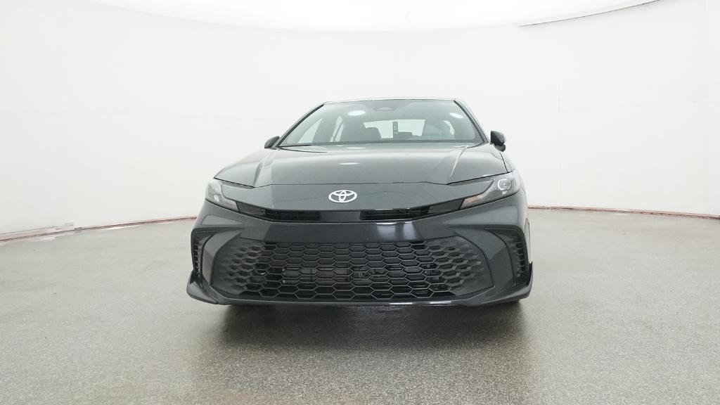 2026 Toyota Camry SE photo 2